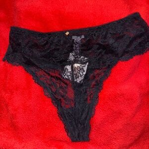 Savage X Fenty Black Lace Thong